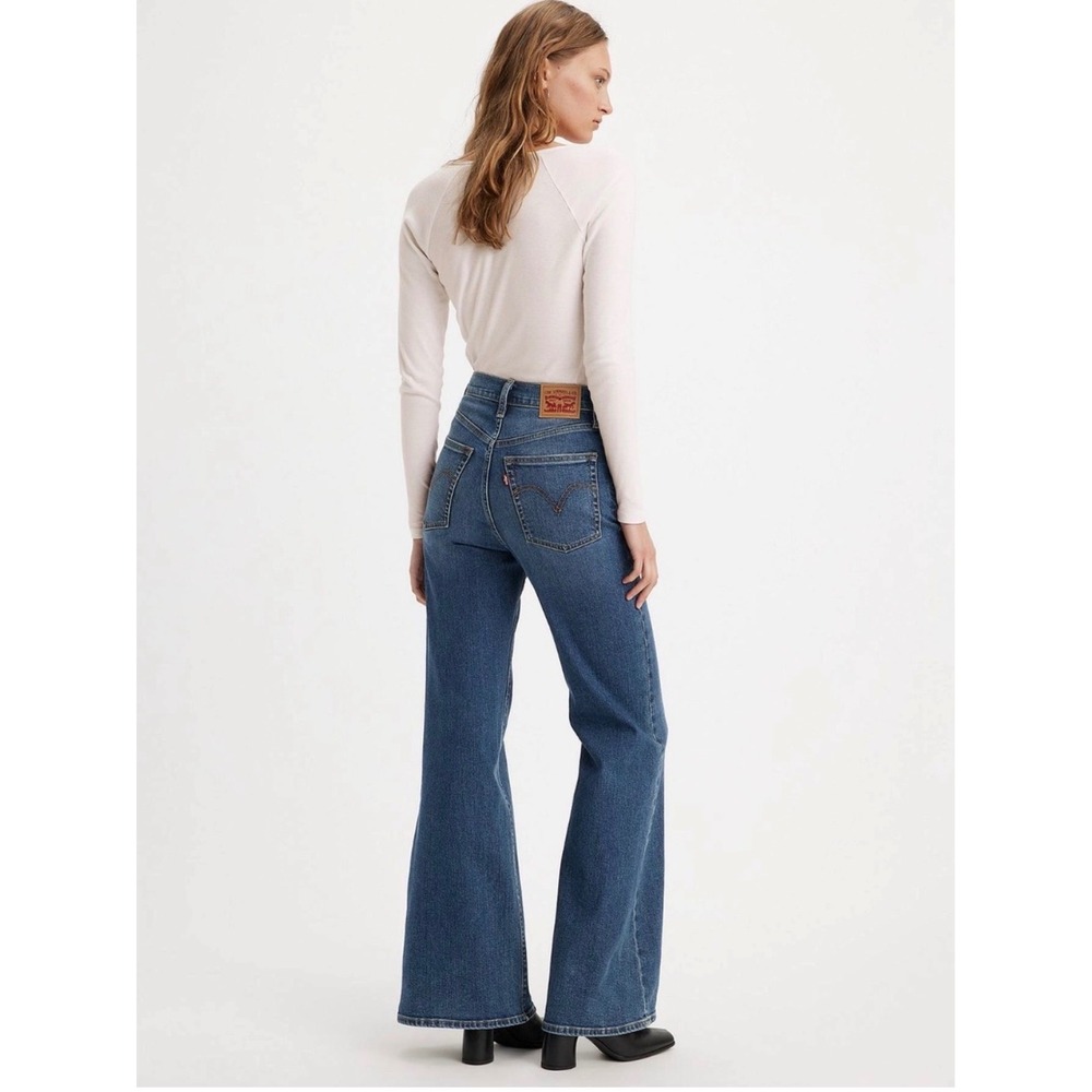Levi's Ribcage Bell‎ Jeans Womens 31 Blue High Rise Flare Denim A7503-0002  NWT